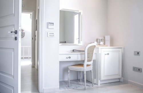 Paleopolis Hotel | Micra Anglia Boutique Hotel & Spa