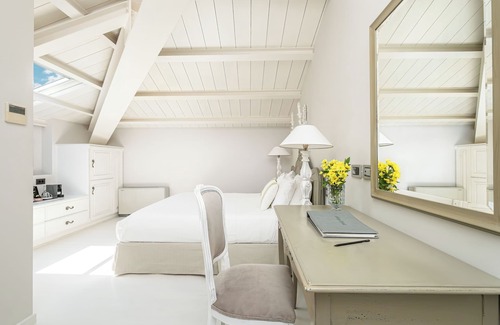 Paleopolis Hotel | Micra Anglia Boutique Hotel & Spa
