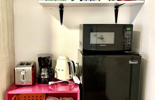 University District Apartment | MICRO Studio Apartment in University District. 10 Mins Walk to University of WA