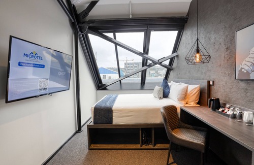 Te Aro Hotel | Microtel by Wyndham Wellington