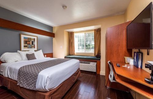 Marion Oaks Hotel | Microtel Inn and Suites Ocala