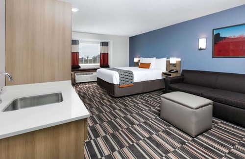Monahans Hotel | Microtel Inn and Suites by Wyndham Monahans