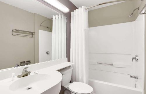 Murfreesboro Hotel | Microtel Inn by Wyndham - Murfreesboro