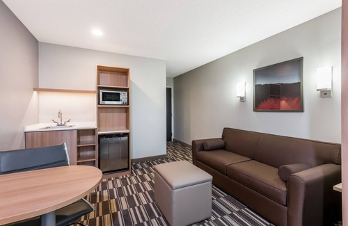 New Martinsville Hotel | Microtel Inn & Suites By Wyndham New Martinsville