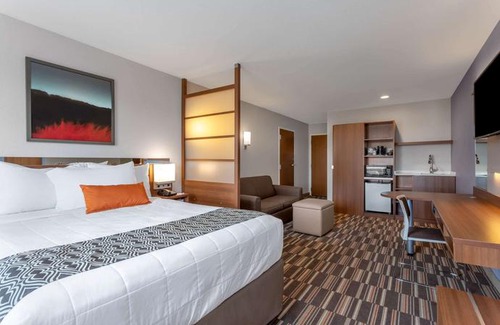 Niagara Falls Hotel | Microtel Inn & Suites by Wyndham Niagara Falls
