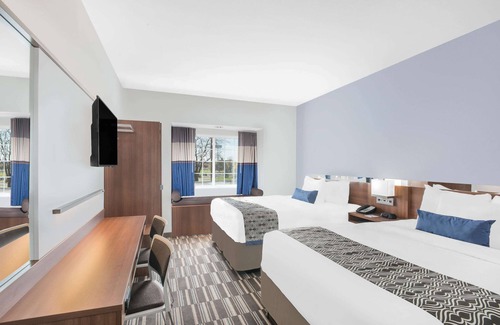 Binghamton Hotel | Microtel Inn & Suites By Wyndham Binghamton
