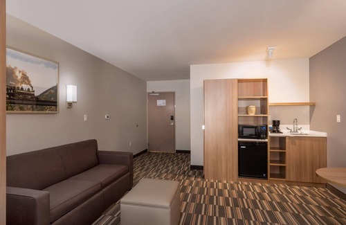 Georgetown Hotel | Microtel Inn & Suites by Wyndham Georgetown Lake