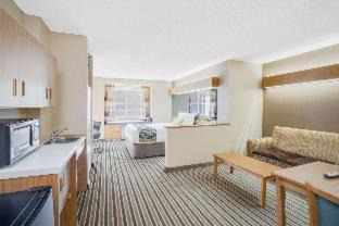 Pigeon Forge Hotel | Microtel Inn & Suites by Wyndham Pigeon Forge