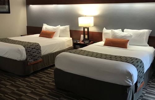 Urbandale Hotel | Microtel Inn & Suites by Wyndham Urbandale/Des Moines