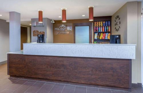 Timmins Hotel | Microtel Inn & Suites by Wyndham - Timmins