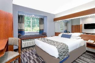 Bowdon Junction Hotel | Microtel Inn & Suites by Wyndham Bremen