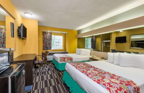 Riverside Hotel | Microtel Inn & Suites by Wyndham Riverside