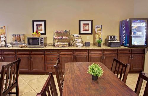 Cartersville Hotel | Microtel Inn & Suites - Cartersville