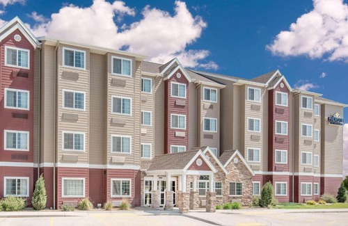 Sidney Hotel | Microtel Inn & Suites