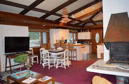 Truro House | Mid Century 3 bedroom house in private wooded setting.