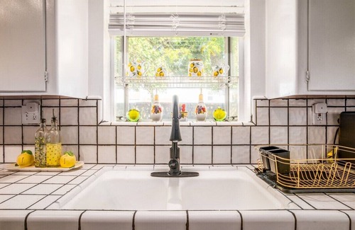 Madera House | Mid-Century Home with Pool in Madera