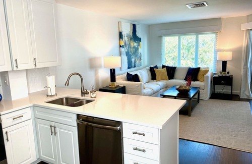 Isle of Palms Condo | Mid Century Modern meets Beach Chic - Practically Oceanfront with pool access