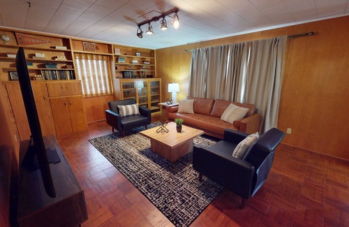 Stillwater House | Mid-Century Modern historical home 0.8mi to Boone Pickens Stadium!