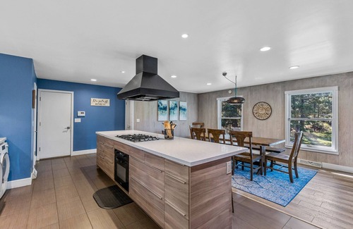 Flagstaff House | Mid-Century Modern Home in Continental Country Club - East Flagstaff
