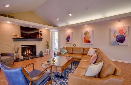 Amarillo House | Mid-Century Modern Home with Fire Pit and Gas Grill!