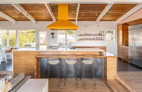 Innis Arden House | Mid-Century Modern Retreat with Incredible Views!
