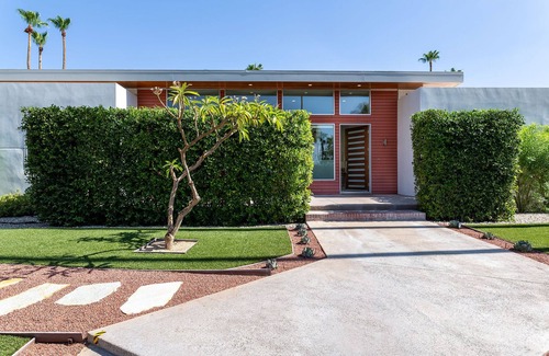 Old Las Palmas House | Mid-Century Modern Estate In Old Las Palmas! Private! Spectacular Mountain Views!