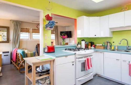 Pierpont Bay Cottage | Mid-century Modest Cottage at Pierpont Beach
