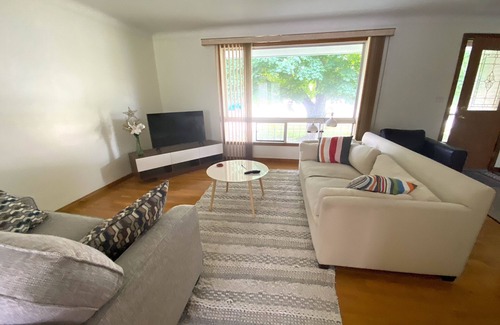Sarnia House | Mid-Century oasis + greenhouse!