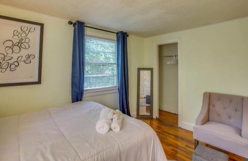 Wilmington House | Mid-Century Wilmington Cottage
