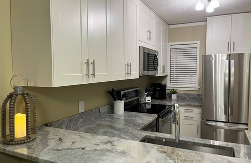 Palmetto Dunes Condo | Mid-Island Resort-Private Boardwalk to Beach, Indoor/Outdoor Pools, Pickleball!