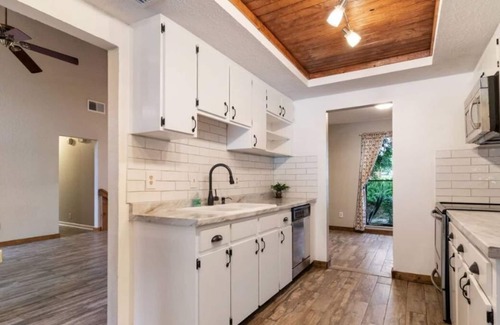 Lakeland House | Midcentury Modern Home with Pool, Theater, & Fire Pit