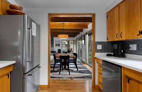 Marmot House | Midcentury Modern Nestled in Mt Hood Wilderness, River Access w/Views.