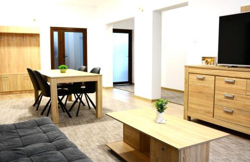 Marghita Apartment | Middletown apartments
