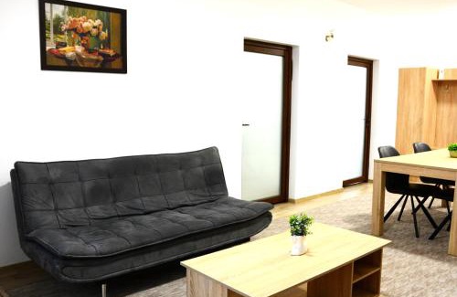 Marghita Apartment | Middletown apartments