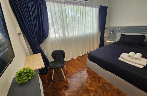 Old City Apartment | Middletown chiangmai 2king bed