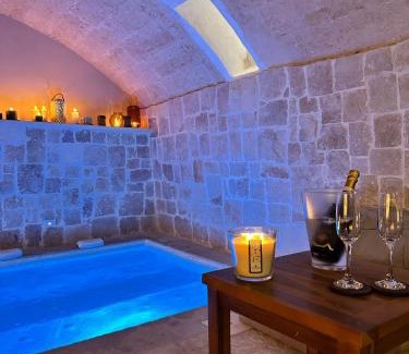 Veglie Villa | Midi Pool Villa & SPA