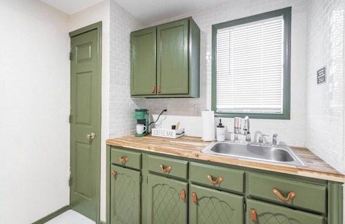 Midland Cottage | Midland's Most Private Tiny Cottage