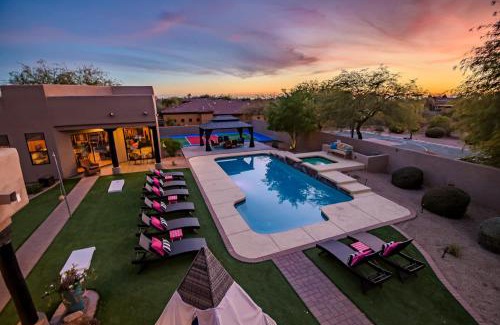 Central Scottsdale House | Midnight At The Oasis