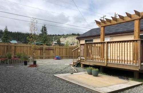 Whitehorse Apartment | Midnight Sun Vacation Home