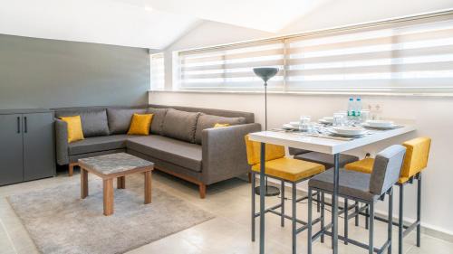 Hisaronu Apartment | Midpoint Suites