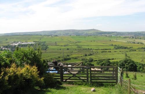 Belthorn House | Midsummer Barn