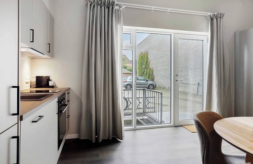 Vesterbro Apartment | Midtown Flat Summary: