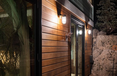 Orchard District House | Midtown Manor - Hot Tubs, King Beds!