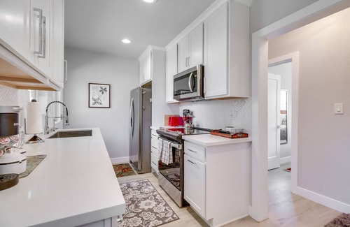 Old Southwest House | MidTown Reno Vacation Rental w/Fenced-In Yard!