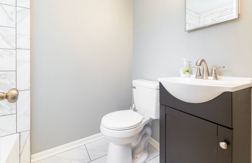 Hillcrest Apartment | Midtown Suites Long Term