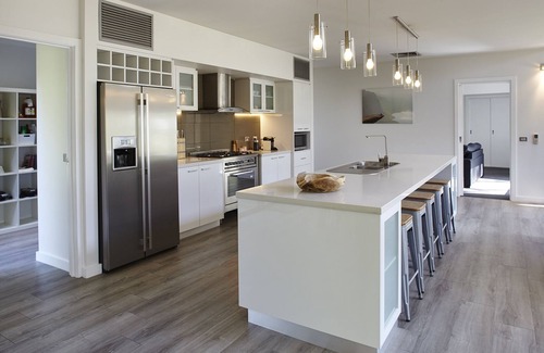 Bright House | Midtsommer - family friendly modern holiday house