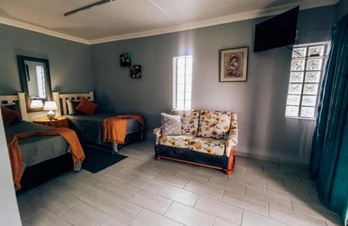 Meyerton Apartment | Midvaal Guesthouse