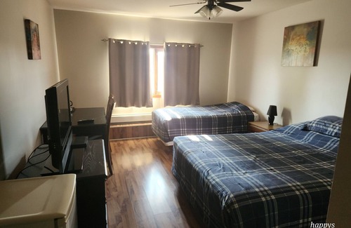 Radisson Hotel | Midway Motel