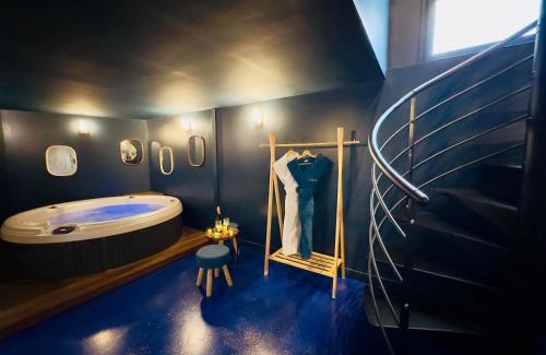 Saint Augustin Apartment | Mieuxqualhotel jacuzzi privatif La Parenthèse