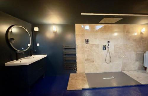 Saint Augustin Apartment | Mieuxqualhotel jacuzzi privatif La Parenthèse